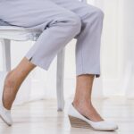 Scarpe e abbigliamento: quanto influenzano la leggerezza delle gambe